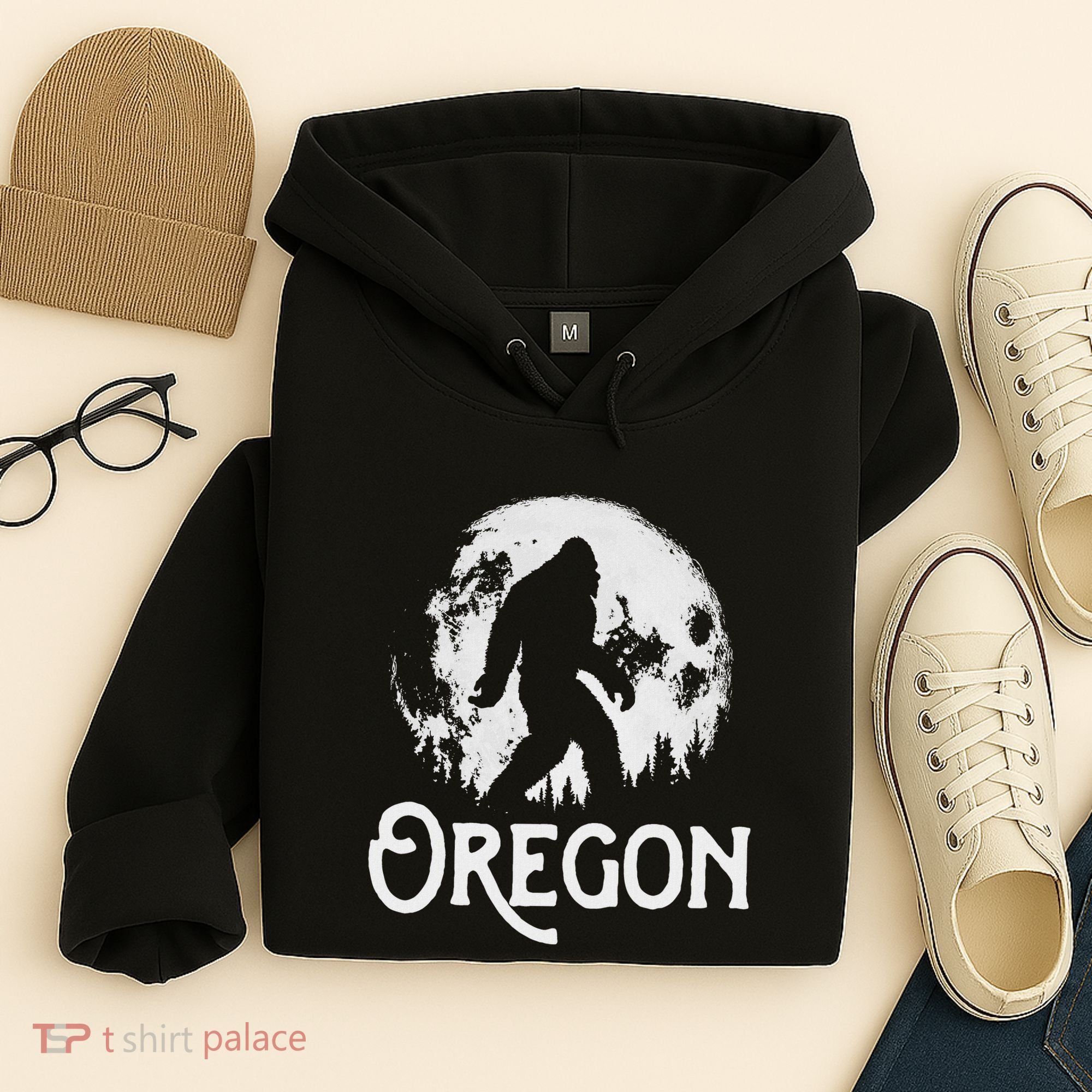 Oregon Bigfoot At Night! Cool Full Moon & Trees Sasquatch Hoodie