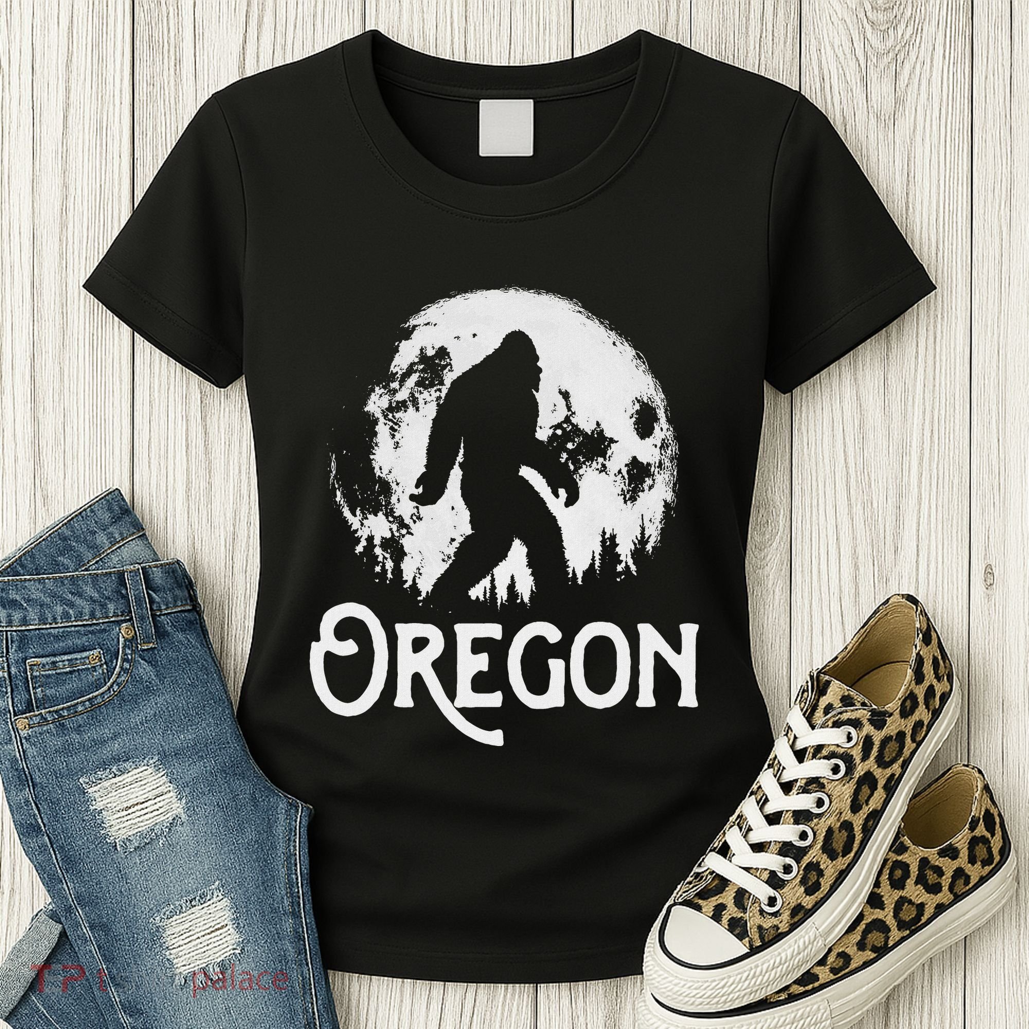 Oregon Bigfoot At Night! Cool Full Moon & Trees Sasquatch Women's T-Shirt