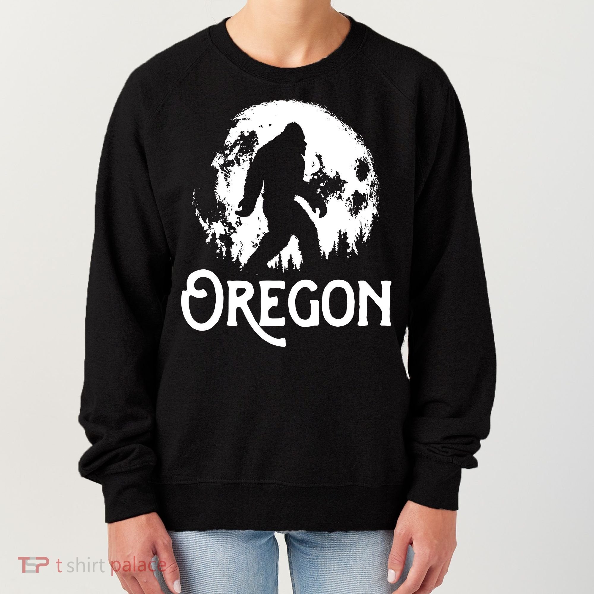 Oregon Bigfoot At Night Cool Full Moon Trees Sasquatch Women's Sweatshirt