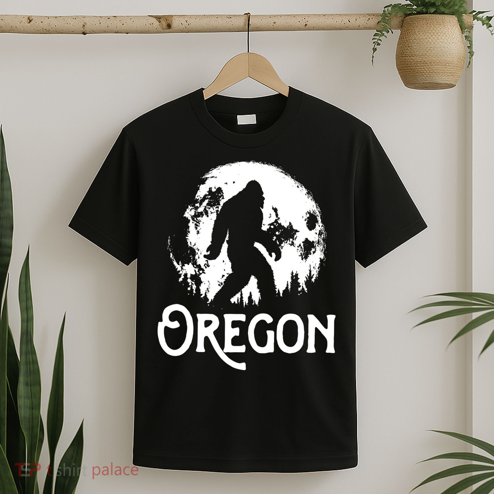 Oregon Bigfoot At Night Cool Full Moon Trees Sasquatch T-Shirt