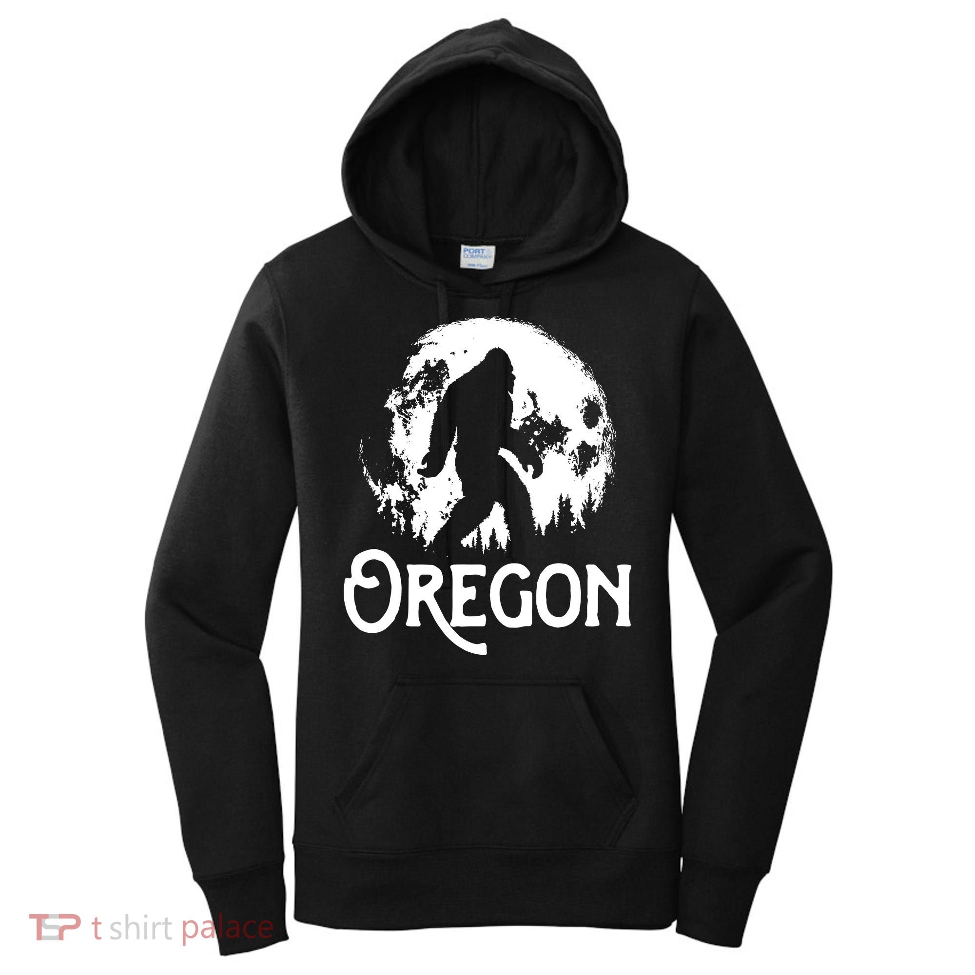 Oregon Bigfoot At Night Cool Full Moon Trees Sasquatch Women's Hoodie