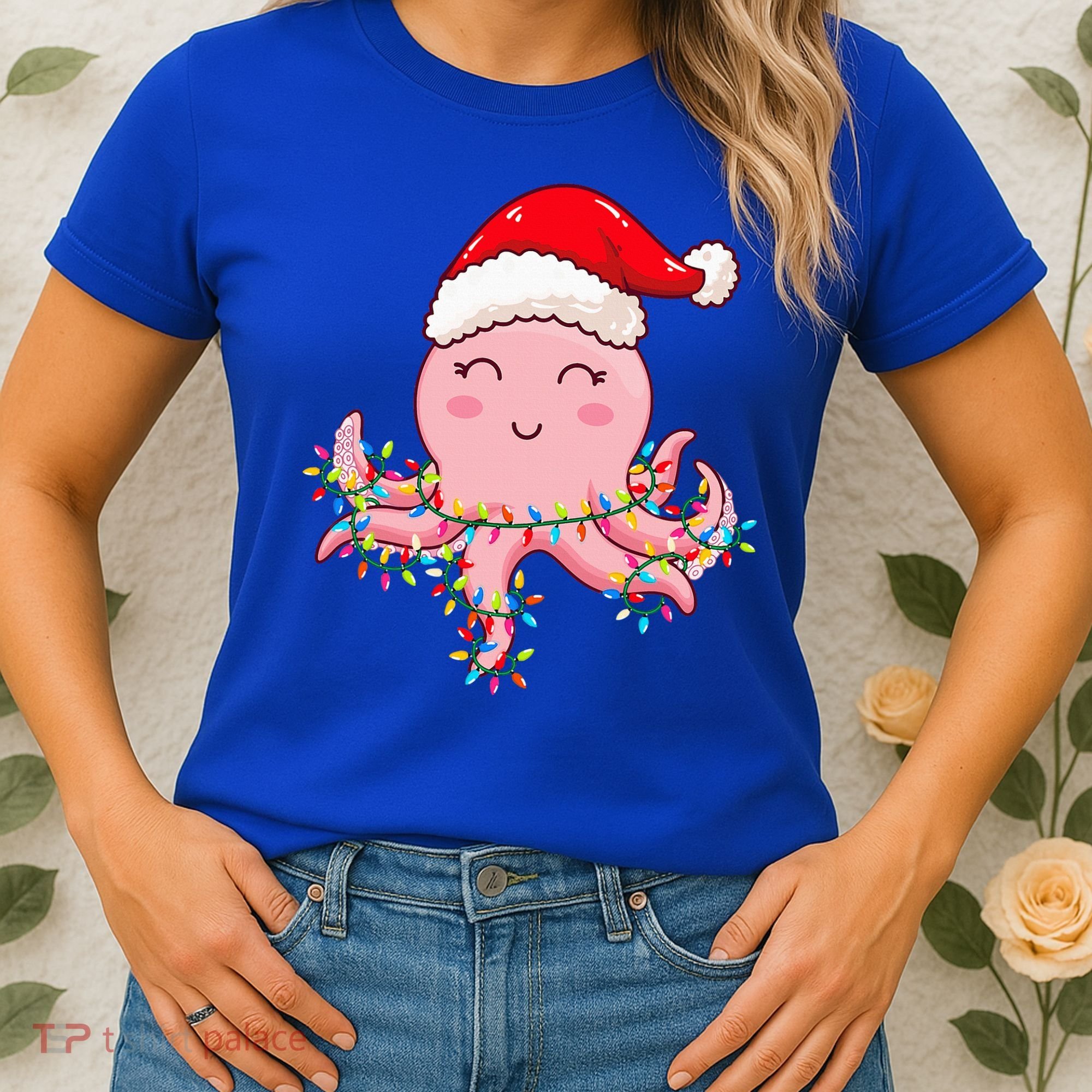 Octopus Christmas Hat Festive Holiday Gift for Octopus Lovers Women's T-Shirt