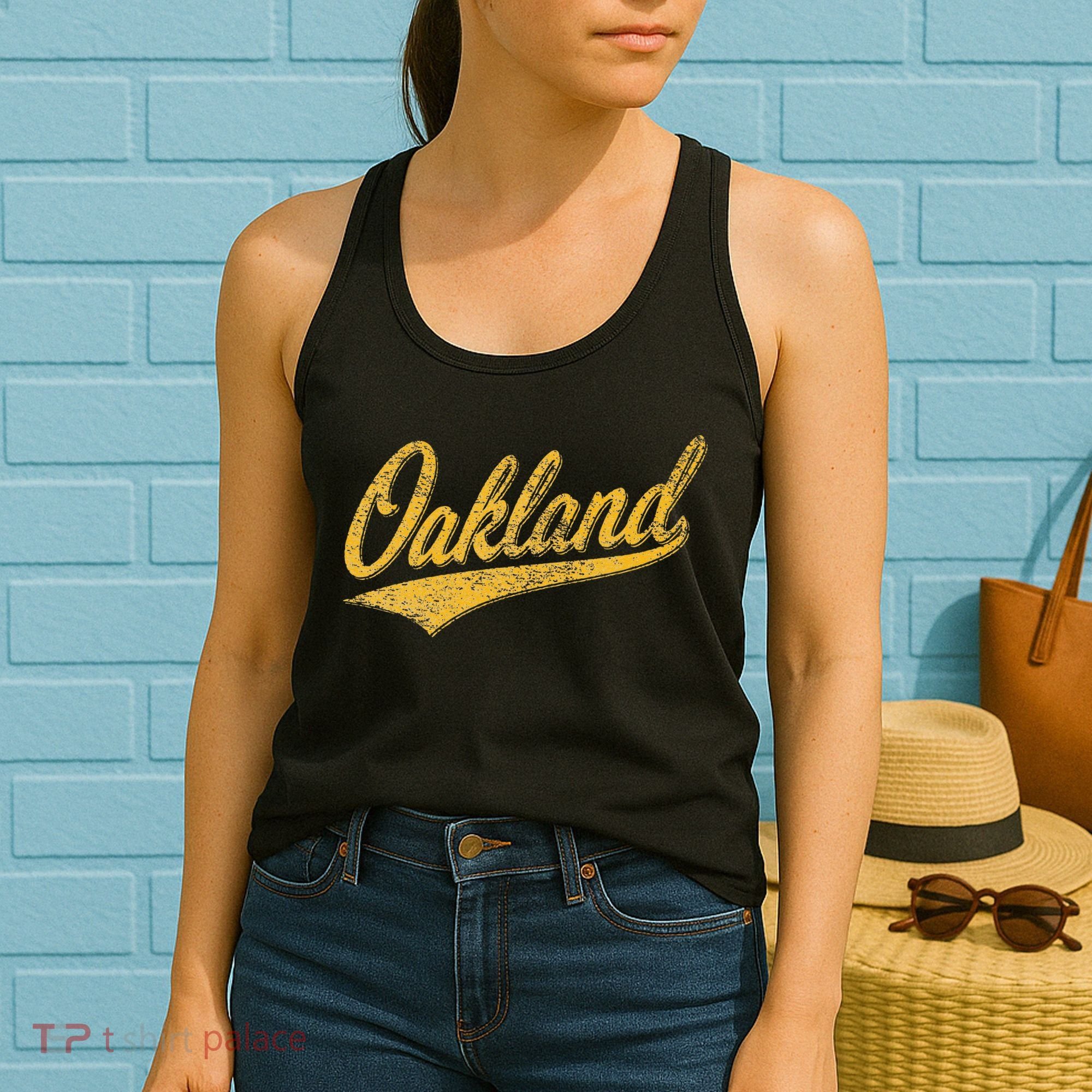 OAKLAND CALIFORNIA VARSITY SCRIPT CLASSIC SPORT JERSEY STYLE Women's Tank Top