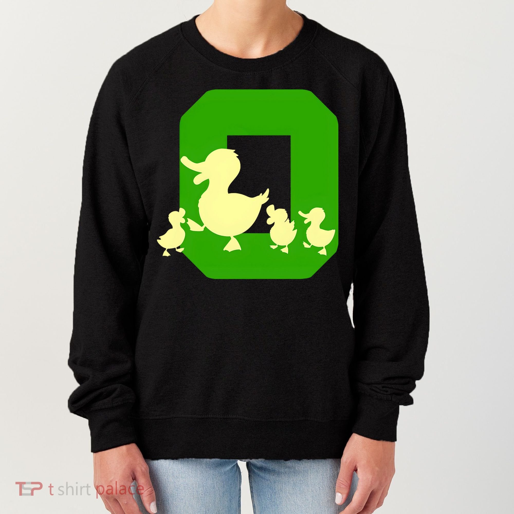 Oregon Duck Letter O Funny Oregon Yellow Duck Women's Sweatshirt