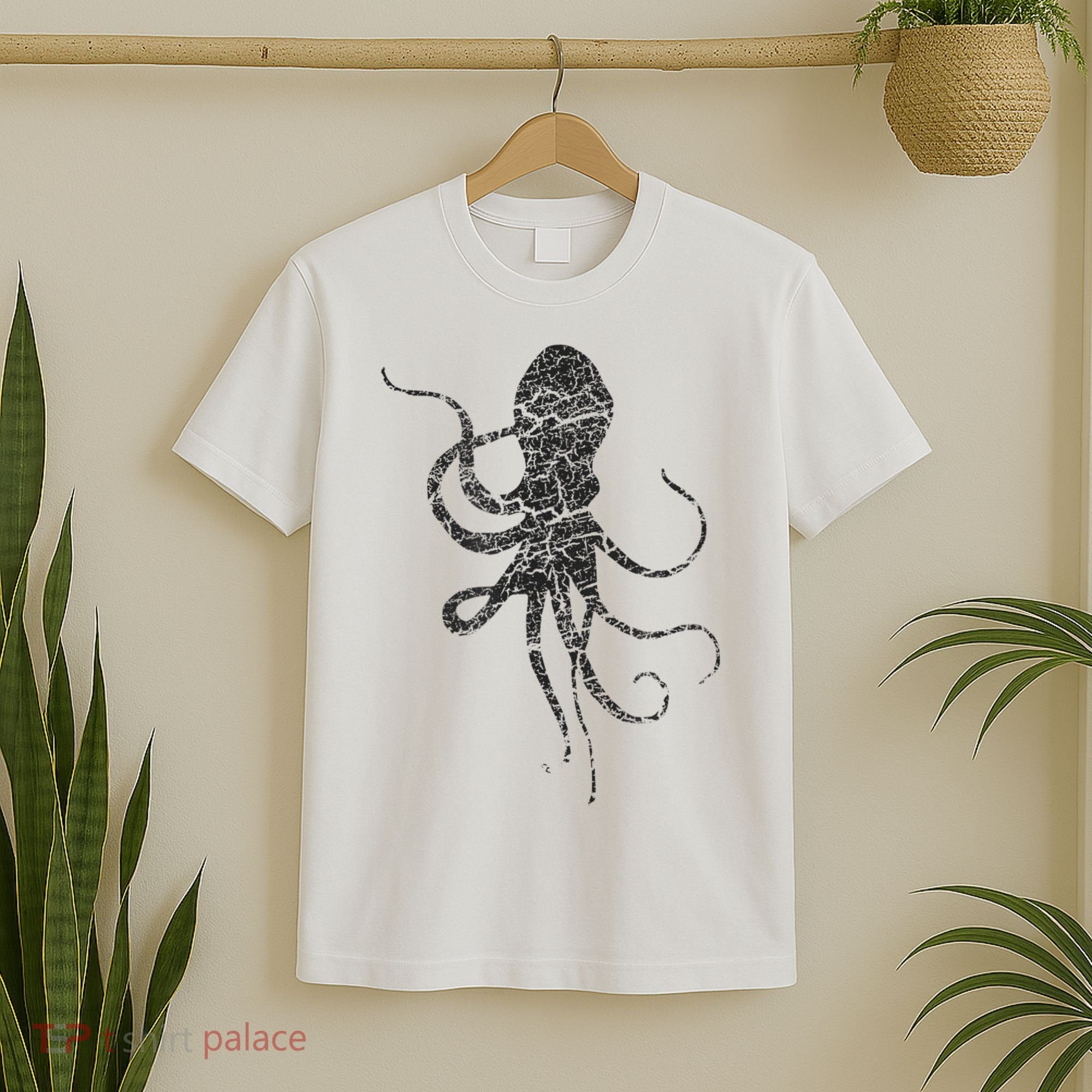 Octopus Distressed Print Vintage Octopus T-Shirt