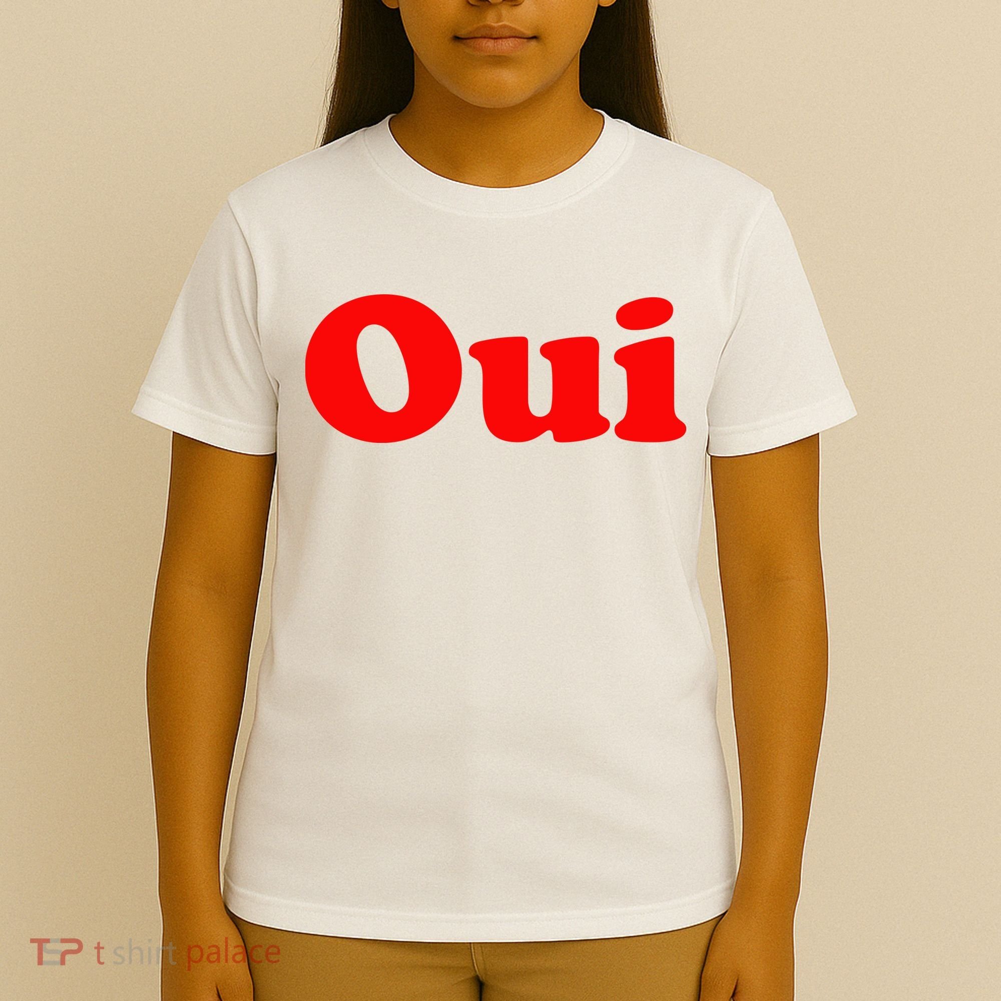 Oui French Yes Red Retro 90s T-Shirt