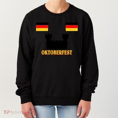 Oktoberfest German Flag Castle Women's Sweatshirt