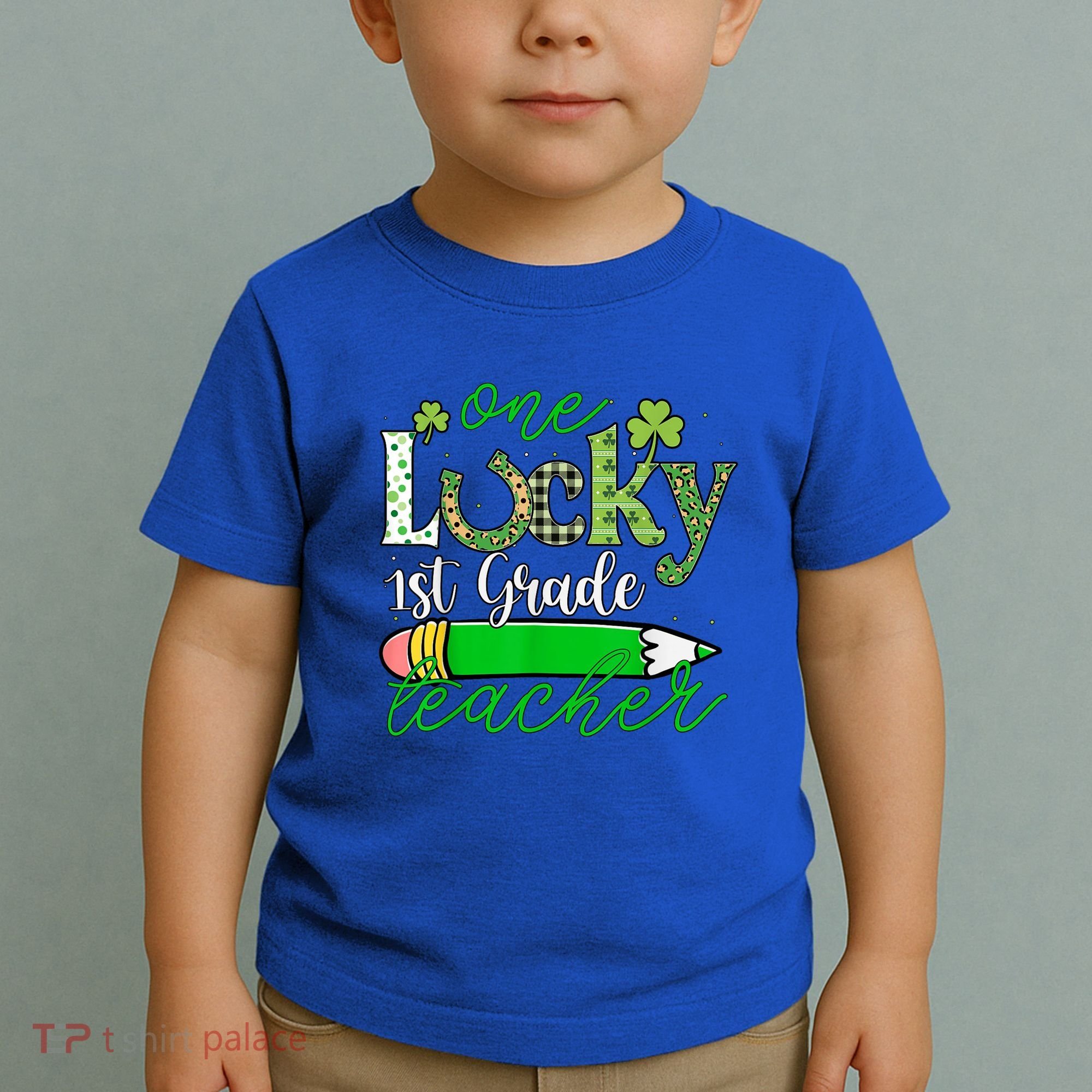 One Lucky 1st Grade Teacher St PatrickS Day Pencil Leopard Toddler T-Shirt