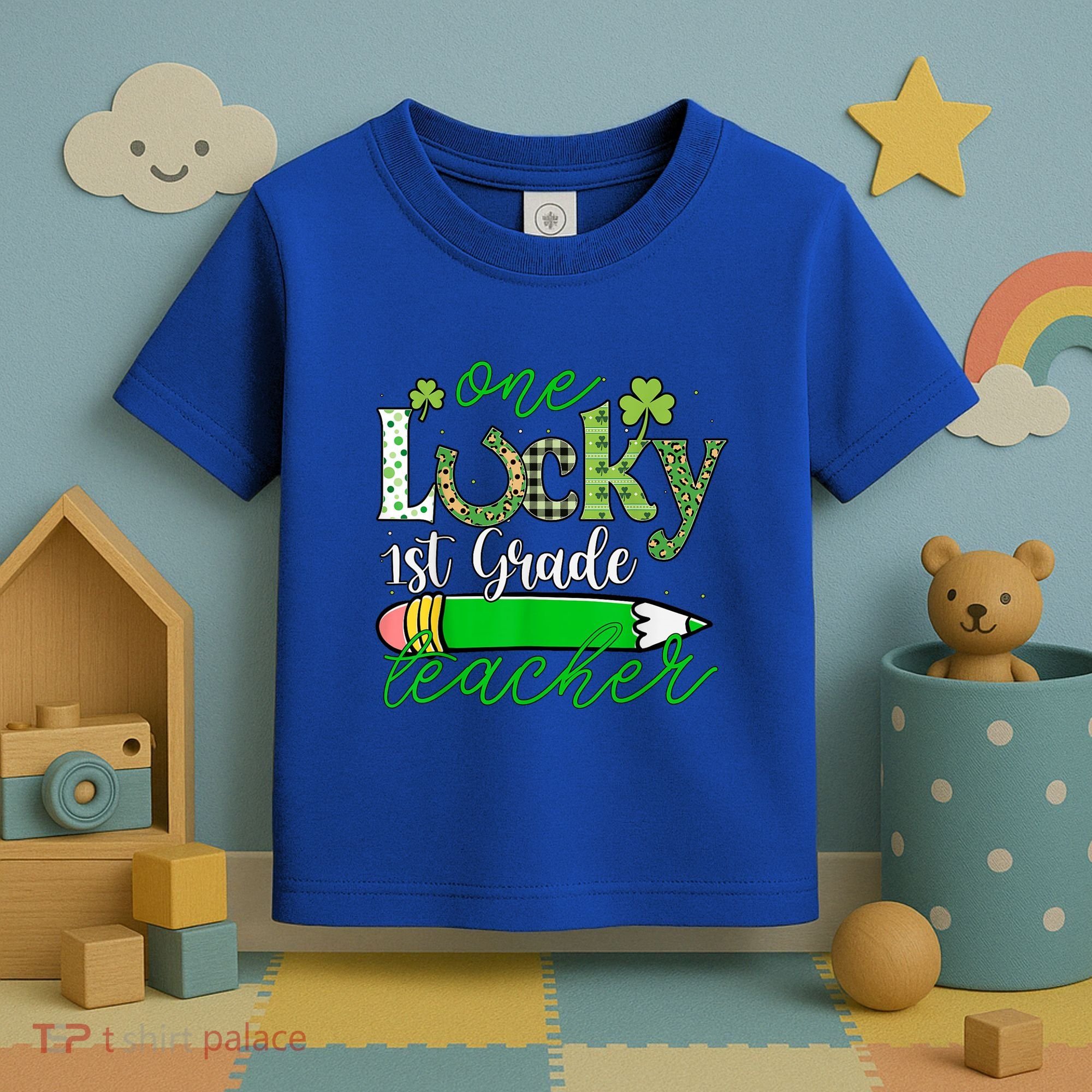 One Lucky 1st Grade Teacher St PatrickS Day Pencil Leopard Toddler T-Shirt