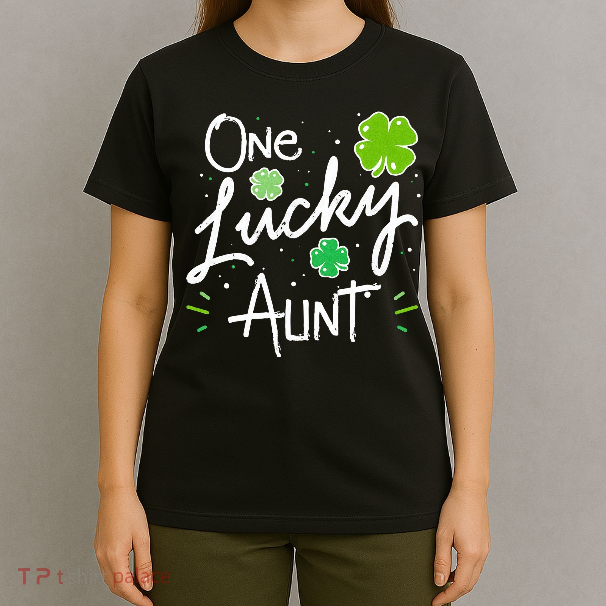 One Lucky Aunt St Patrick's Day T-Shirt
