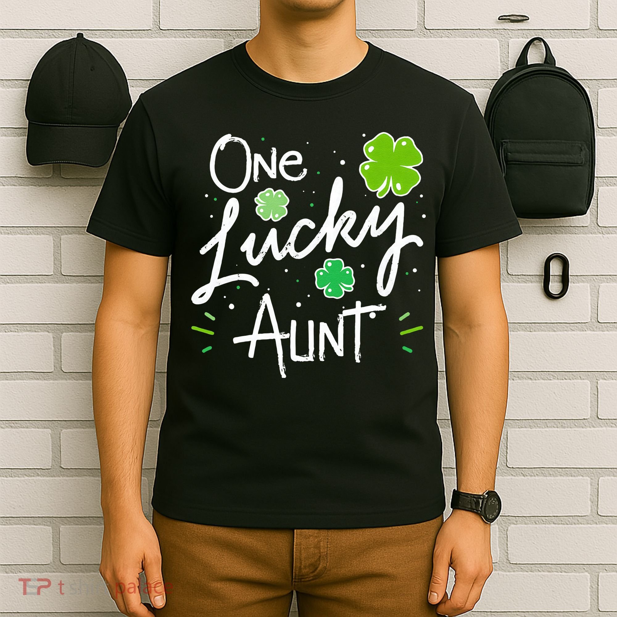 One Lucky Aunt St Patrick's Day T-Shirt