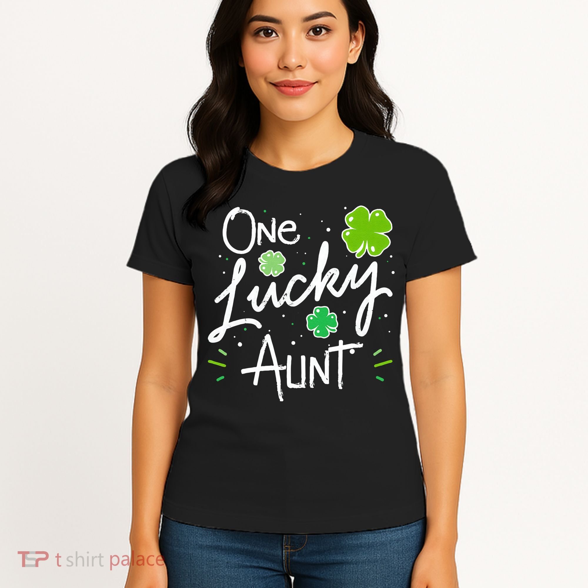 One Lucky Aunt St Patrick's Day Women's T-Shirt