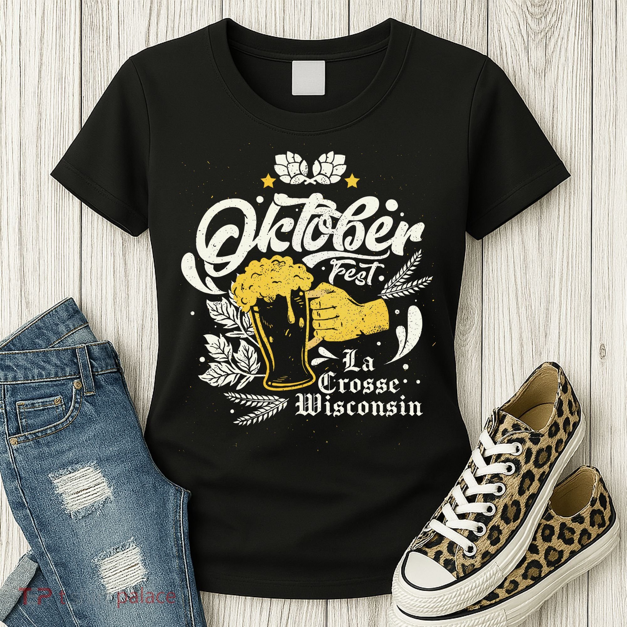 Oktoberfest La Crosse Wisconsin Octoberfest Beer Lovers Women's T-Shirt