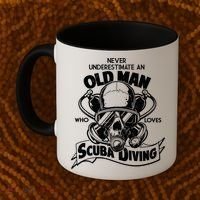 Old Man Who Loves Scuba Diving Coffee Mug thumb 2