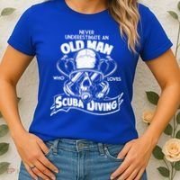 Old Man Who Loves Scuba Diving Women's T-Shirt thumb 2