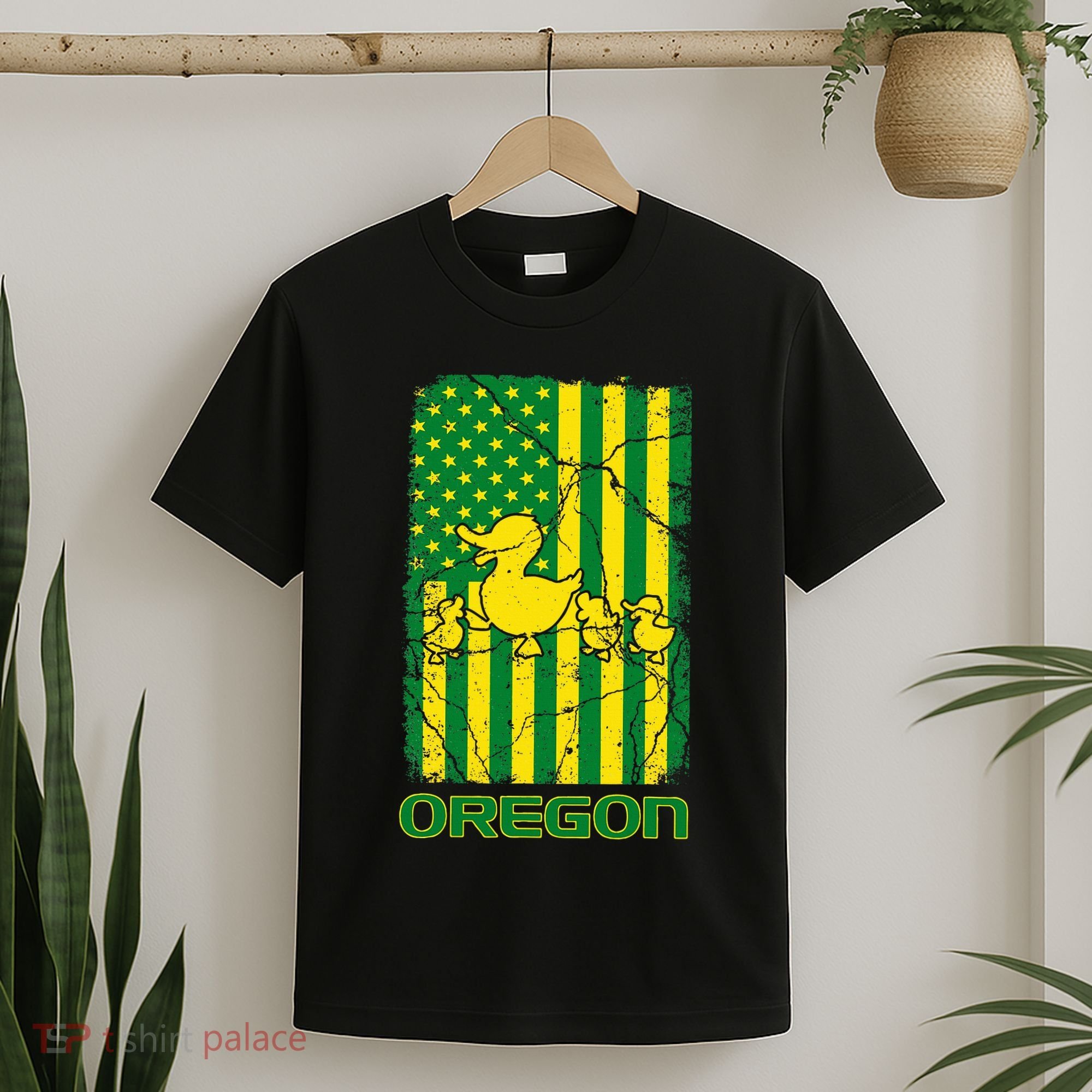 Oregon Lovers Oregon Souvenir Patriotic Retro American Flag T-Shirt