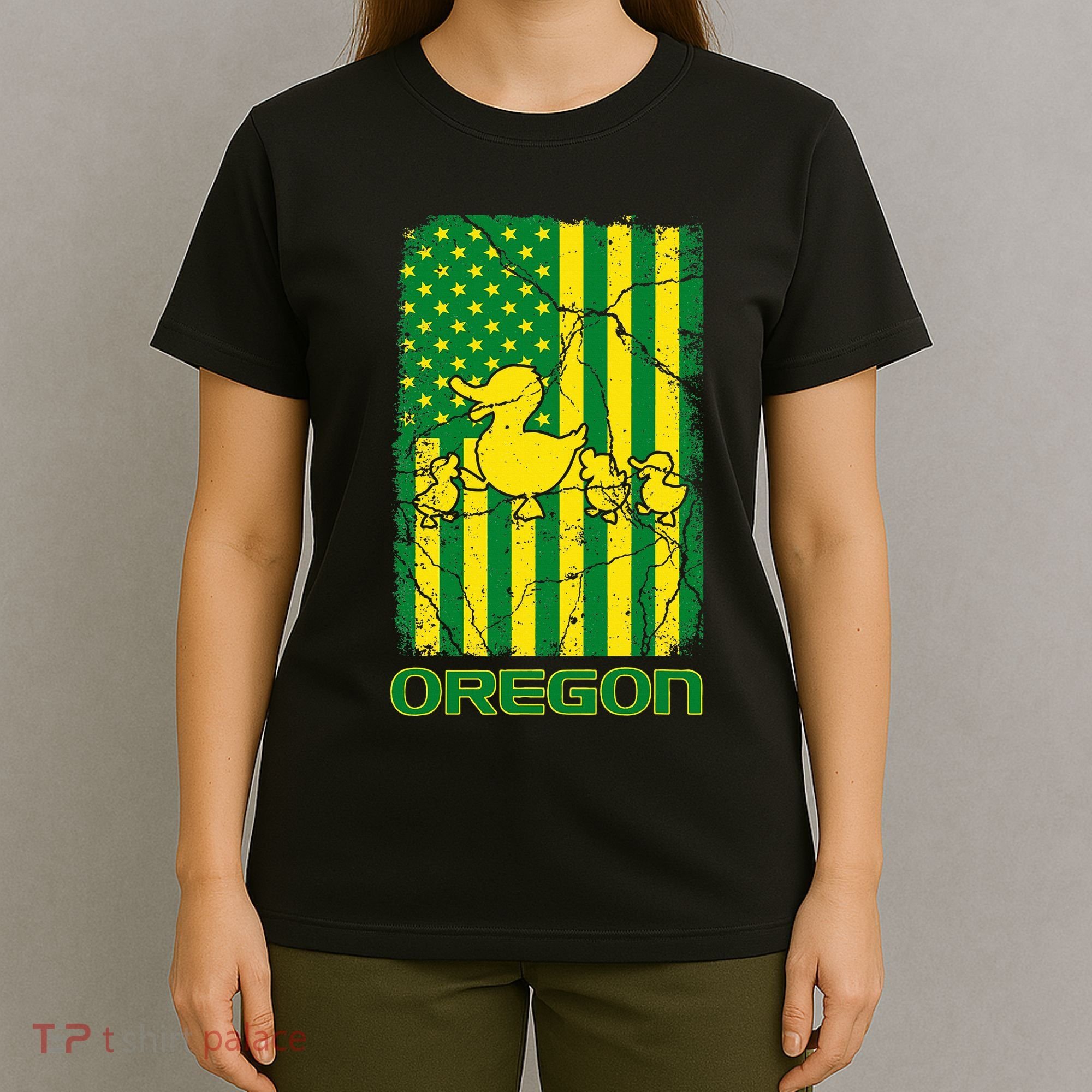Oregon Lovers Oregon Souvenir Patriotic Retro American Flag T-Shirt