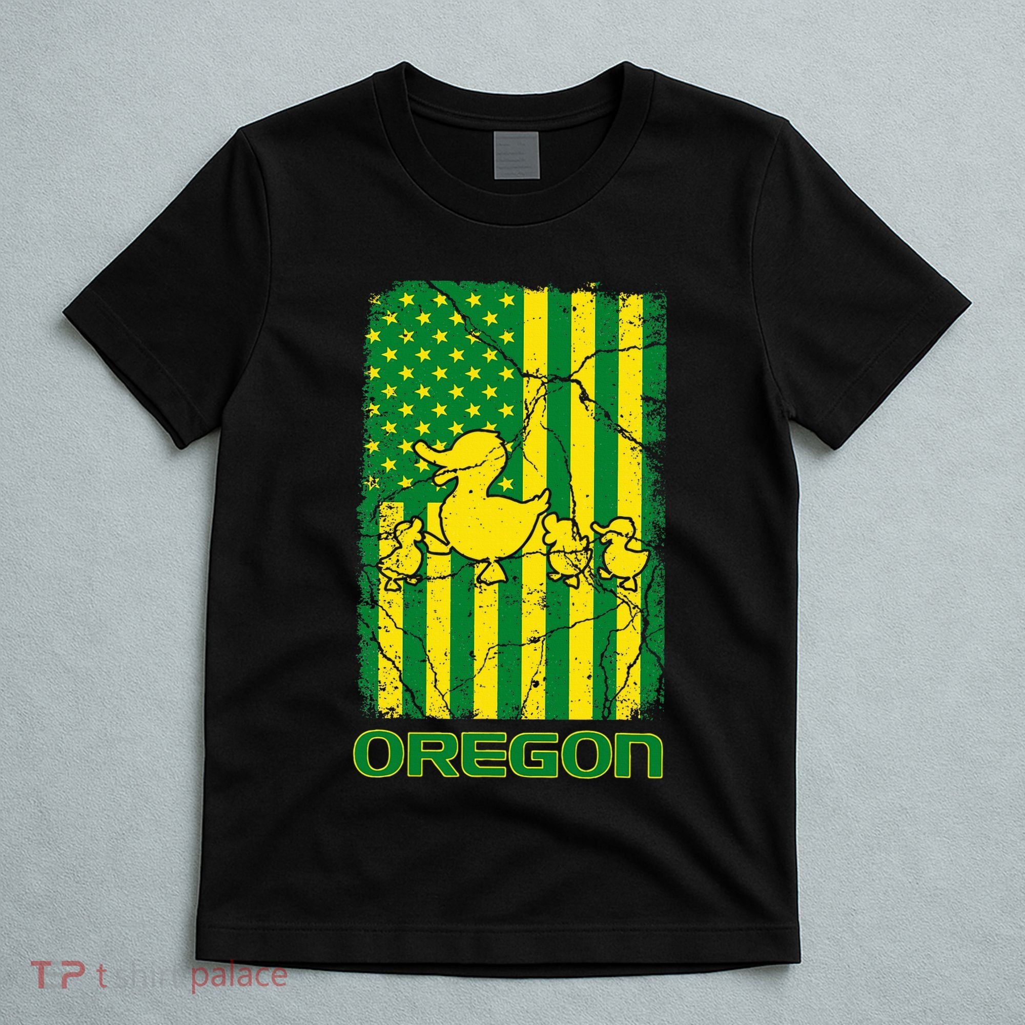 Oregon Lovers Oregon Souvenir Patriotic Retro American Flag T-Shirt