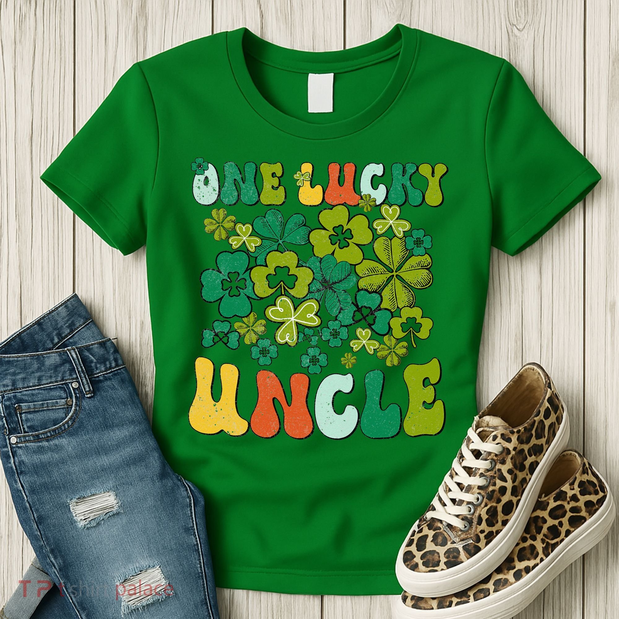 One Lucky Uncle Happy St Patrick's Day Irish Family Women's T-Shirt