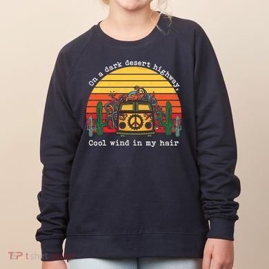  On A Dark Desert Highway Retro Women's Sweatshirt