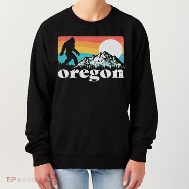 Oregon Pride Bigfoot Mountains Women's Sweatshirt