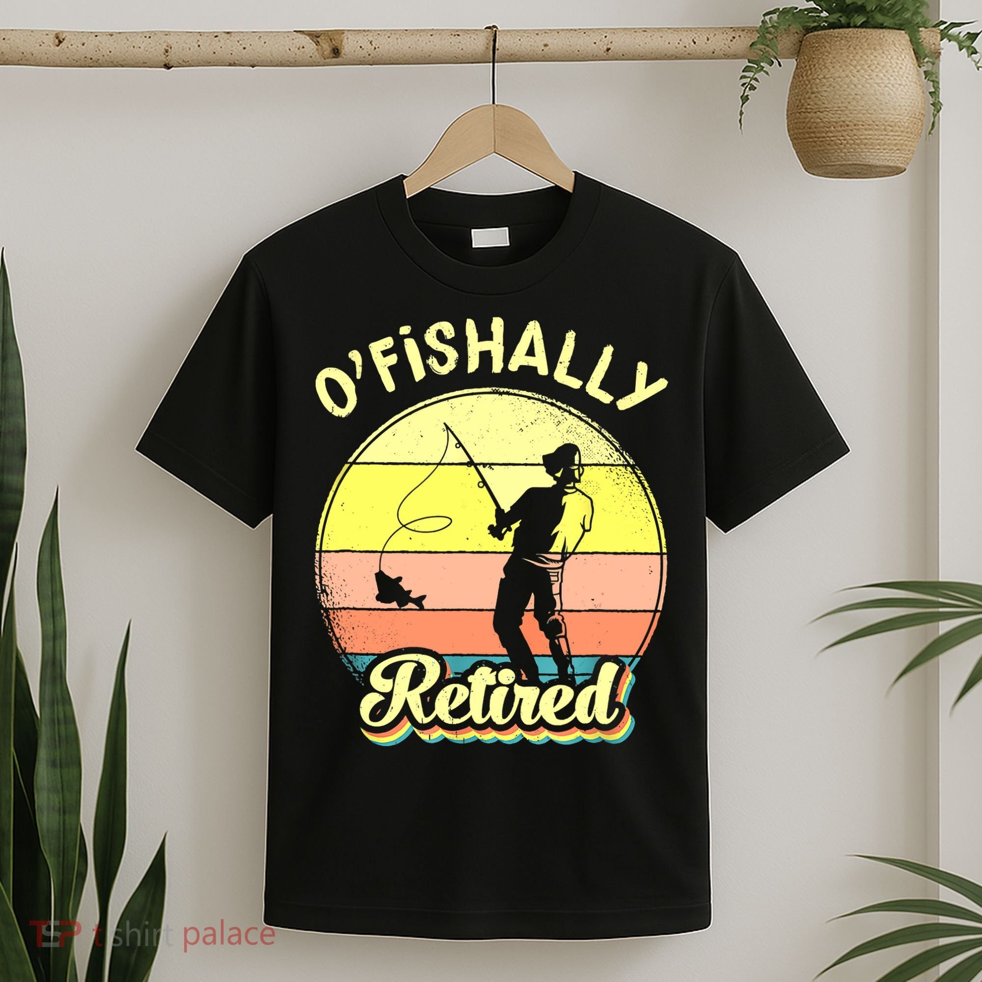 Ofishally Retired Fishing Retirement T-Shirt