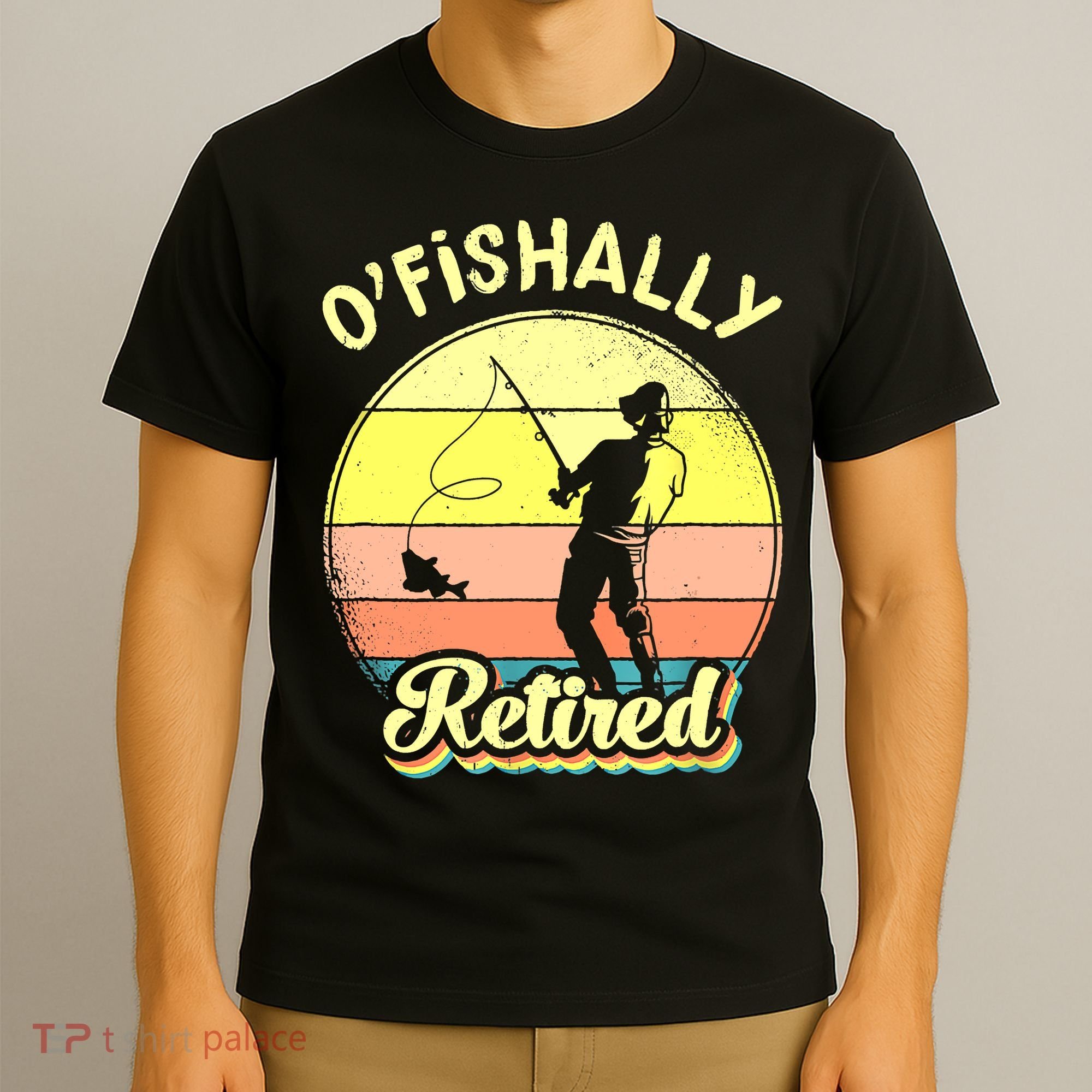 Ofishally Retired Fishing Retirement T-Shirt