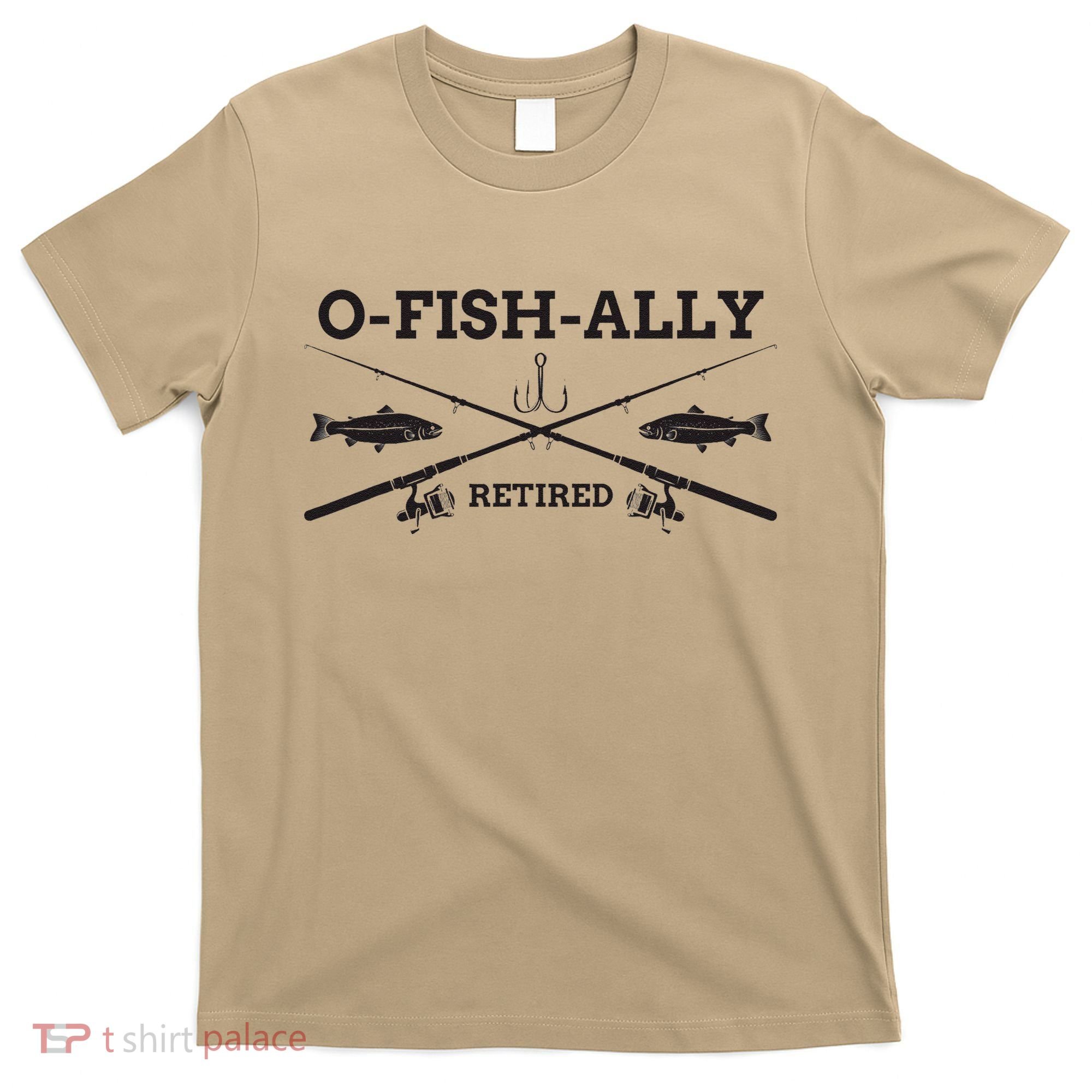 Ofishally Retired Retirement Fishing Gift T-Shirt