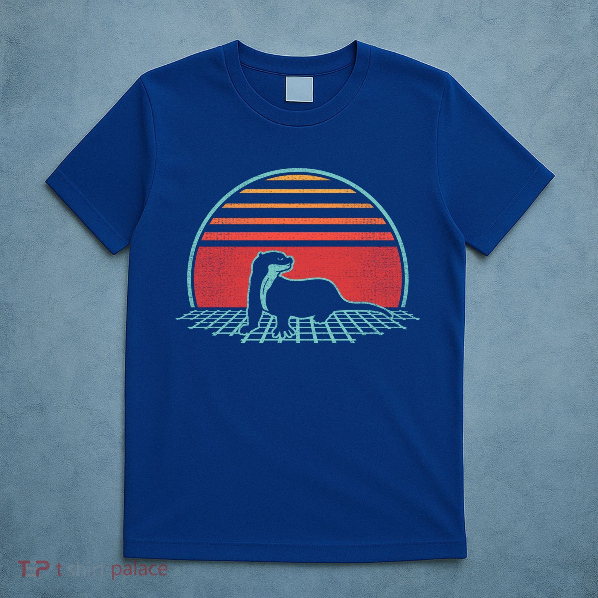 Otter Retro Vintage 80s Style Animal Lover Gift T-Shirt