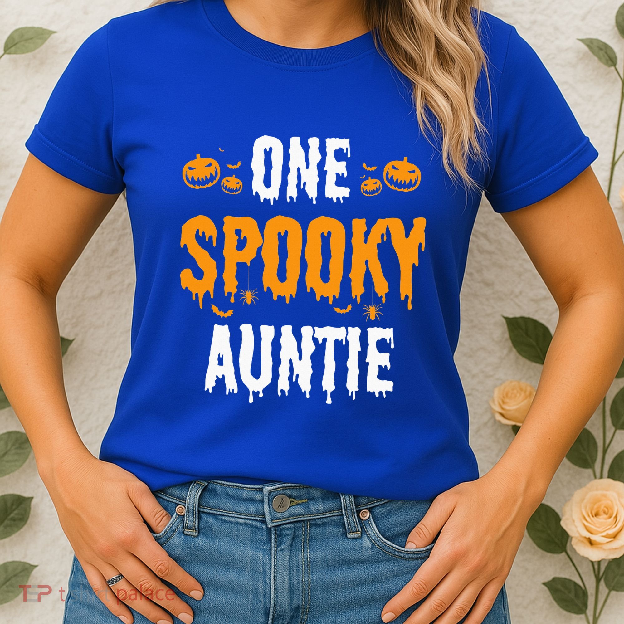 One Spooky Auntie Aunt Matching Family Halloween Women's T-Shirt