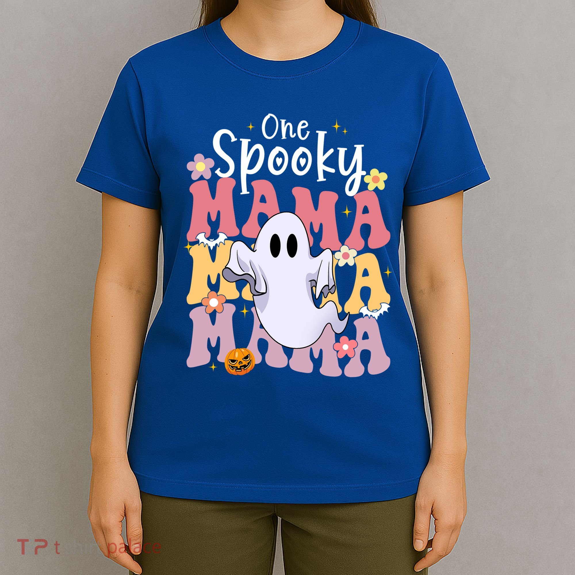 One Spooky Mama Halloween Cute Ghosts Grovvy Mommy Gift T-Shirt