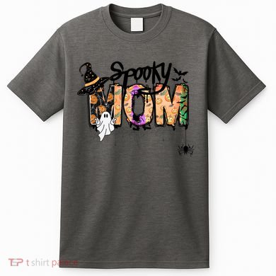 One Spooky Mom Mother Day Halloween Ghost Costume Gift T-Shirt