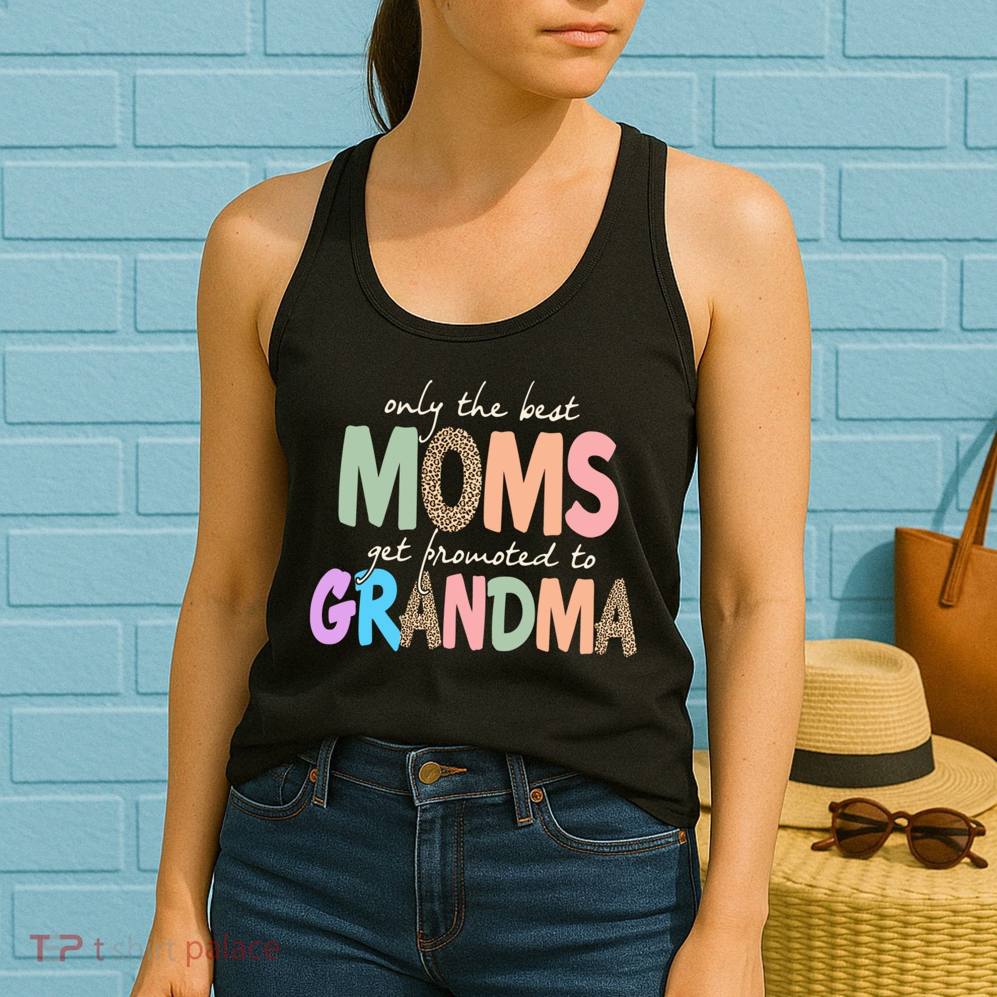 Only The Best Moms Get Promoted To Grandma Leopard Women's Tank Top