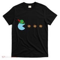 Oktoberfest Video Game Eating Pretzels Retro Gamer T-Shirt thumb 0