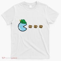 Oktoberfest Video Game Eating Pretzels Gamer T-Shirt thumb 0