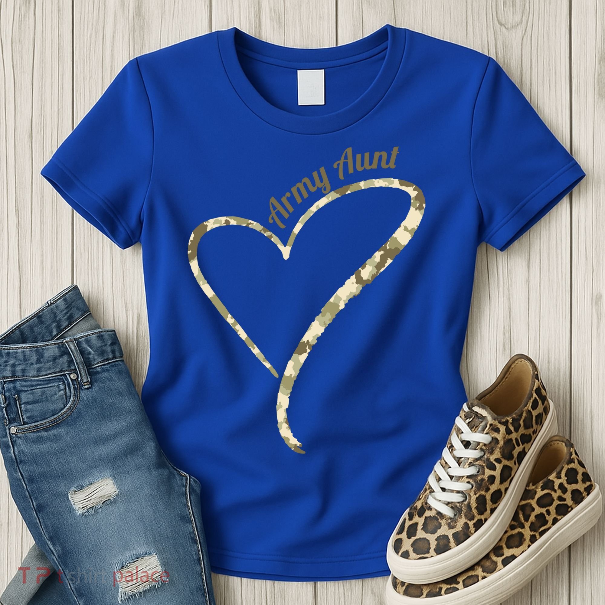 Proud Army Aunt Gift Military Aunt Gift Camouflage Cute Gift Women's T-Shirt