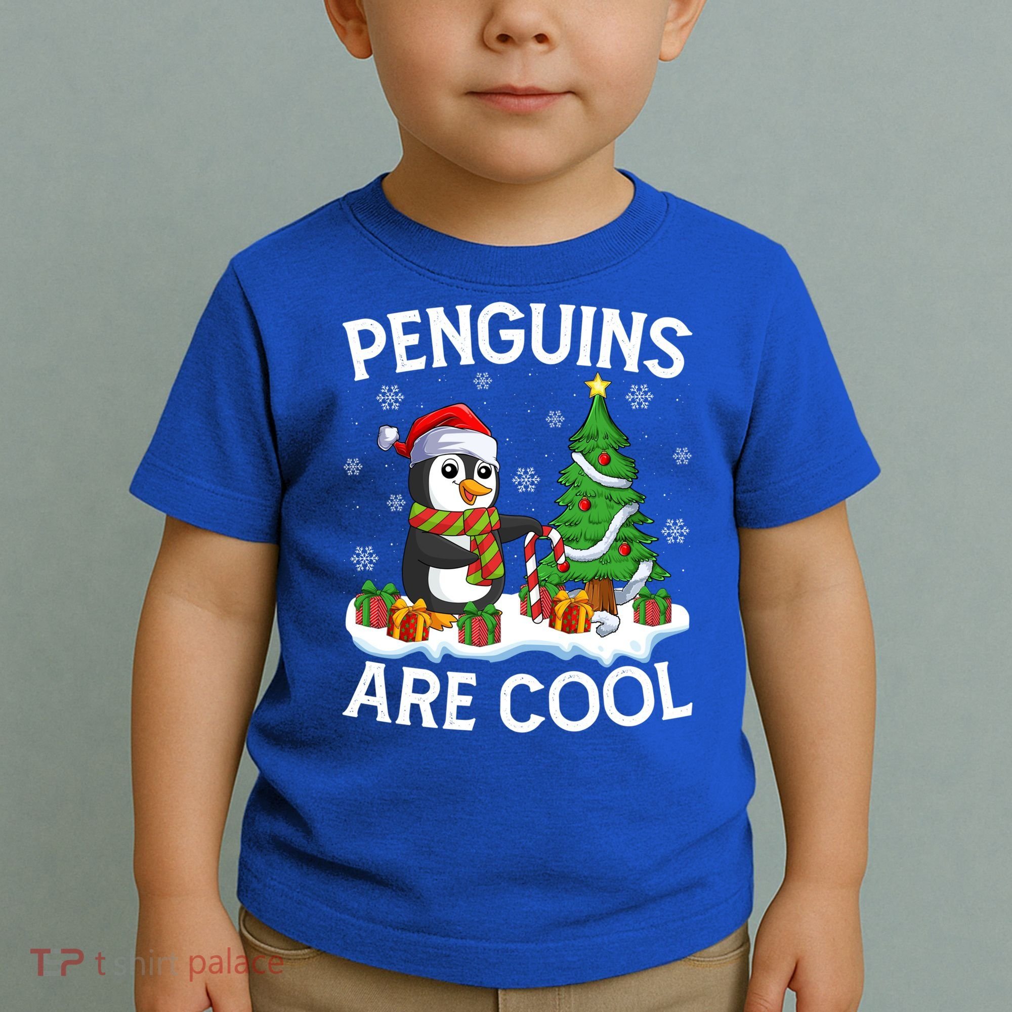 Penguins Are Cool Xmas Tree Lights Santa Penguin Christmas Gift Toddler T-Shirt
