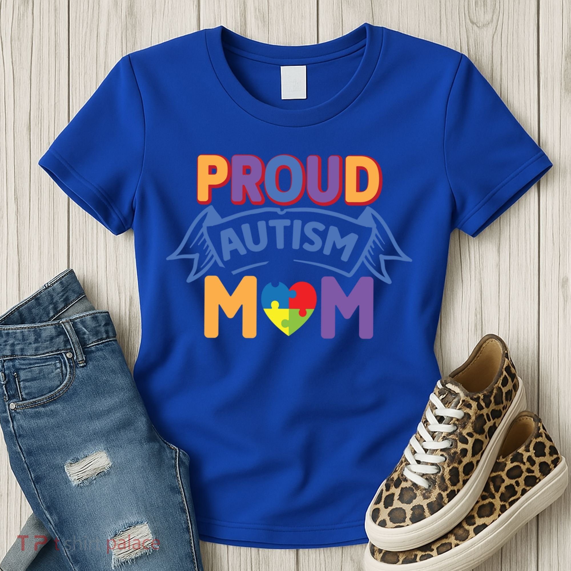 Proud Autism Mom Awareness Gift Women's T-Shirt