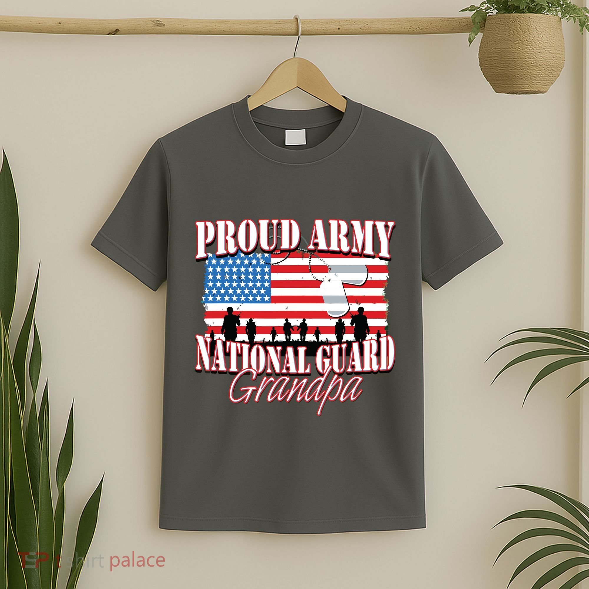 Proud Army National Guard Grandpa Grandparents Day T-Shirt