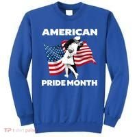 Patriotic American Pride Month Classic Wwii Soldier Kissing Nurse Sweatshirt thumb 0