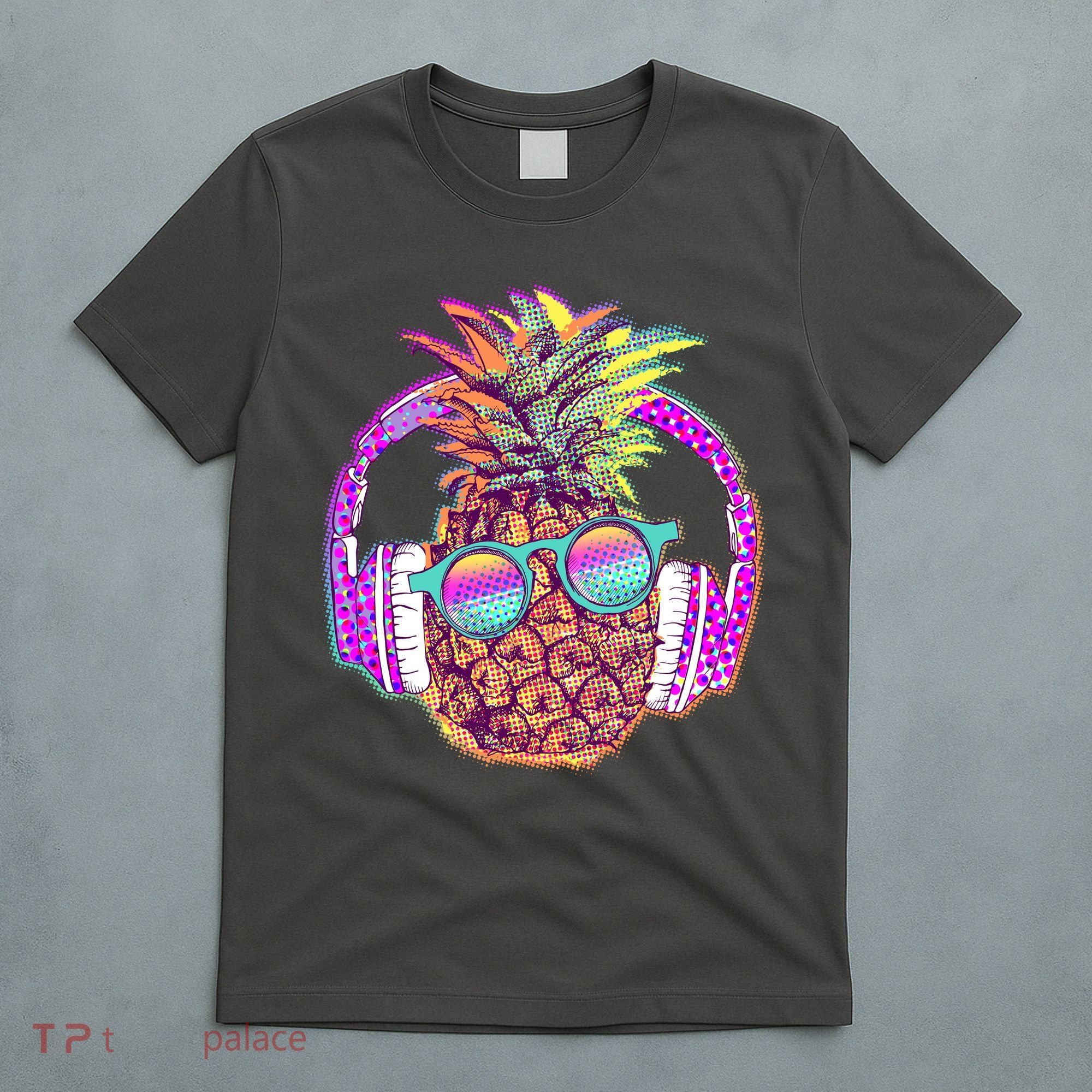 Pop Art Summer Time Headphones Pineapple T-Shirt