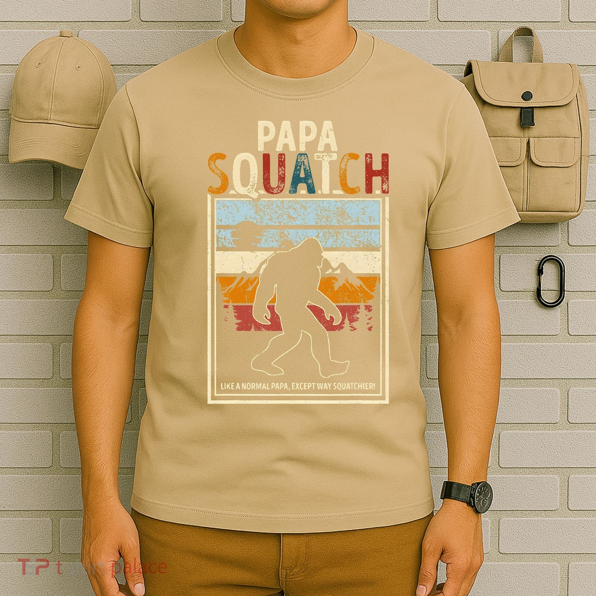 Papa Bigfoot Funny Sasquatch Bigfoot Fathers Day T-Shirt