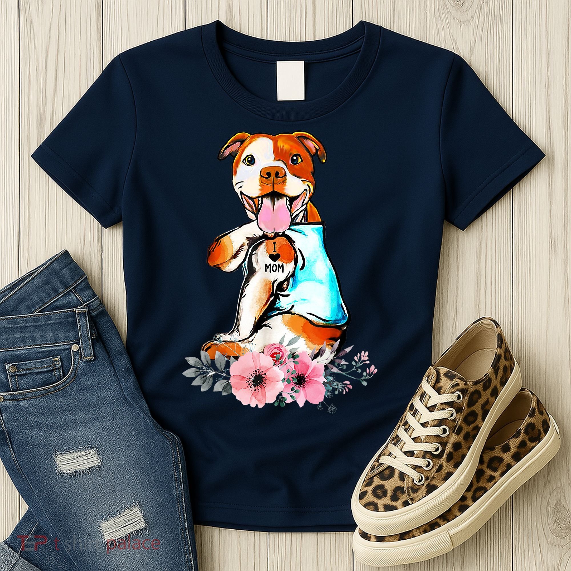 Pit Bull I Love Mom Tattoo Mother's Day Gift Women's T-Shirt
