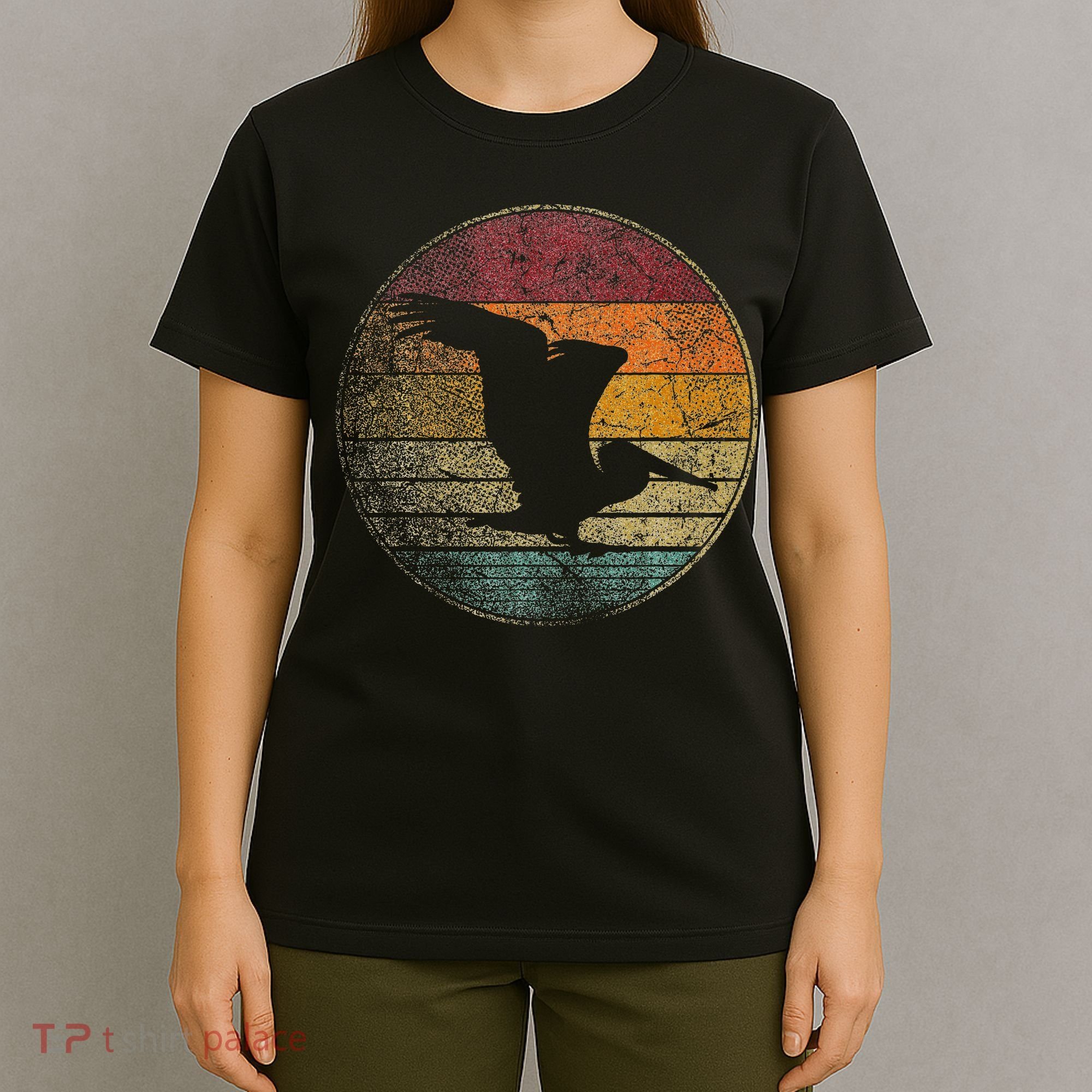 Pelican Bird Sun Retro Vintage 80s Gift Beach Tropical T-Shirt