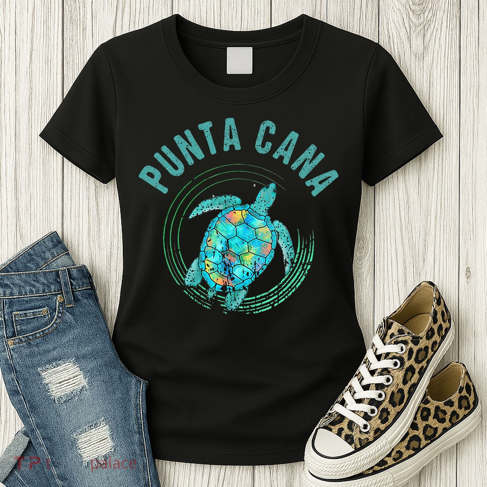 Punta Cana Beach Sea Turtle Illustration Gift Women's T-Shirt