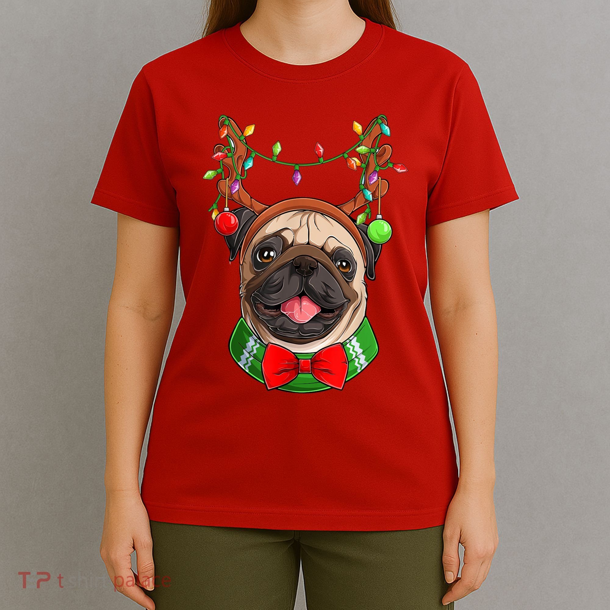 Pug Christmas Festive Cute T-Shirt
