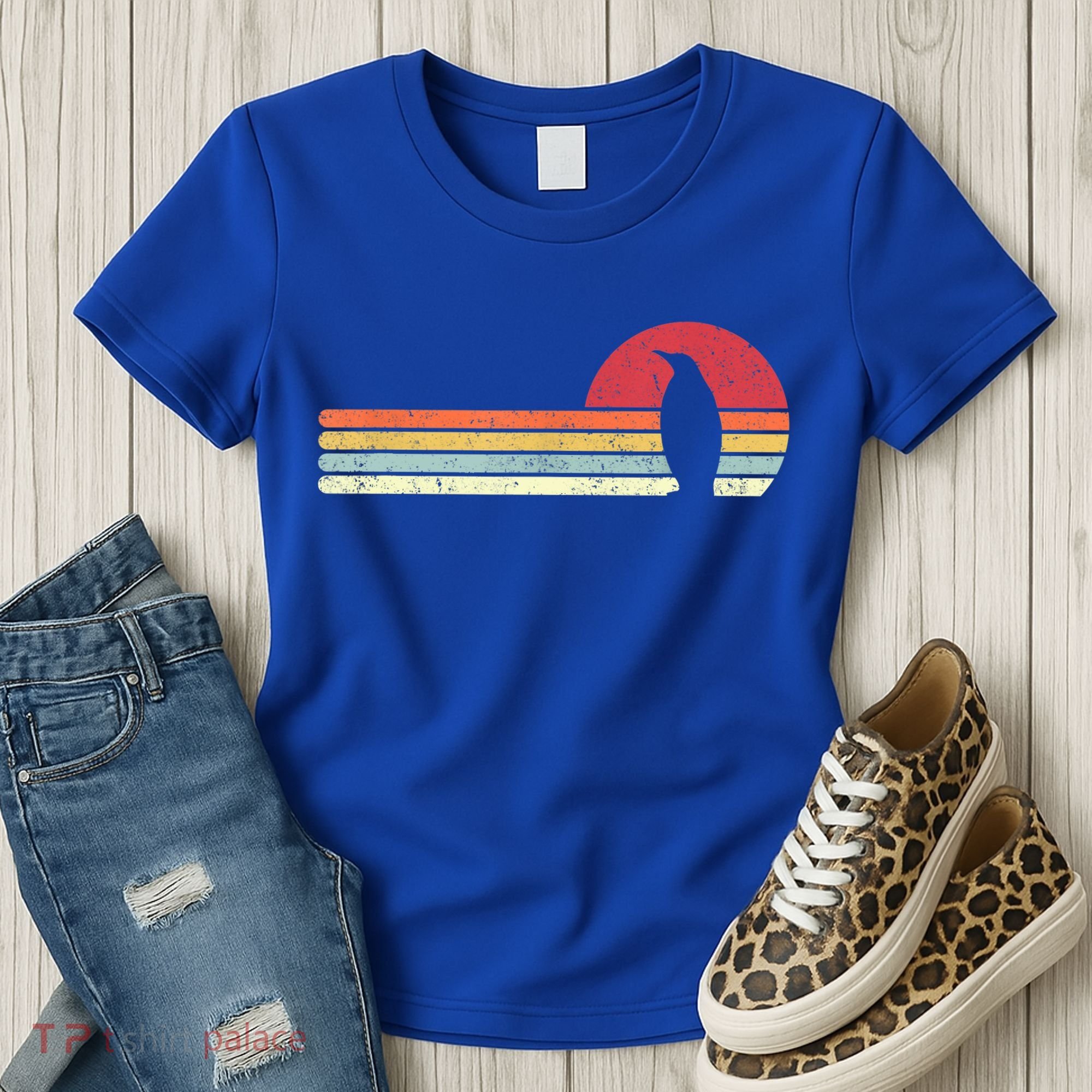 Penguin Cute Gift Retro Style Gift Women's T-Shirt
