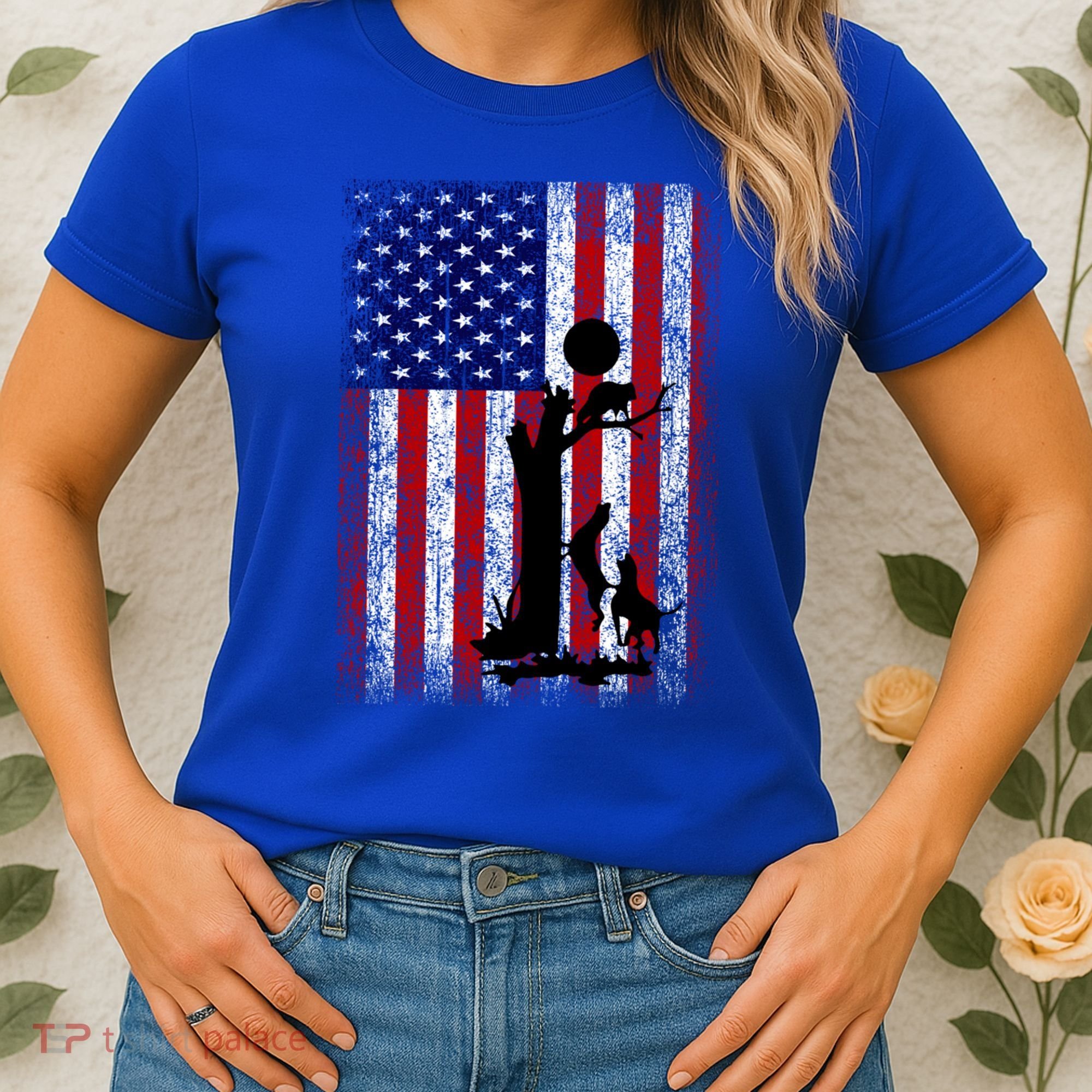 Patriotic Coon Hunting Dogs American Flag Gift Women's T-Shirt
