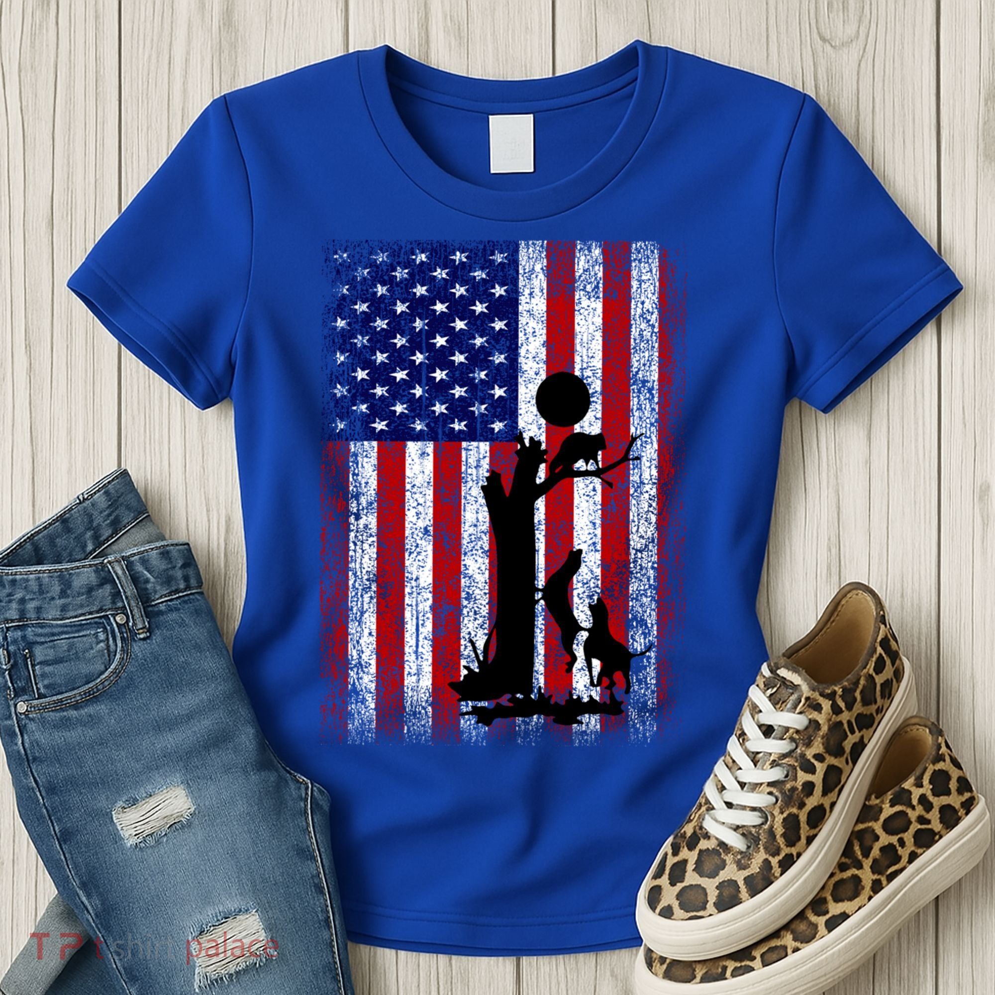 Patriotic Coon Hunting Dogs American Flag Gift Women's T-Shirt