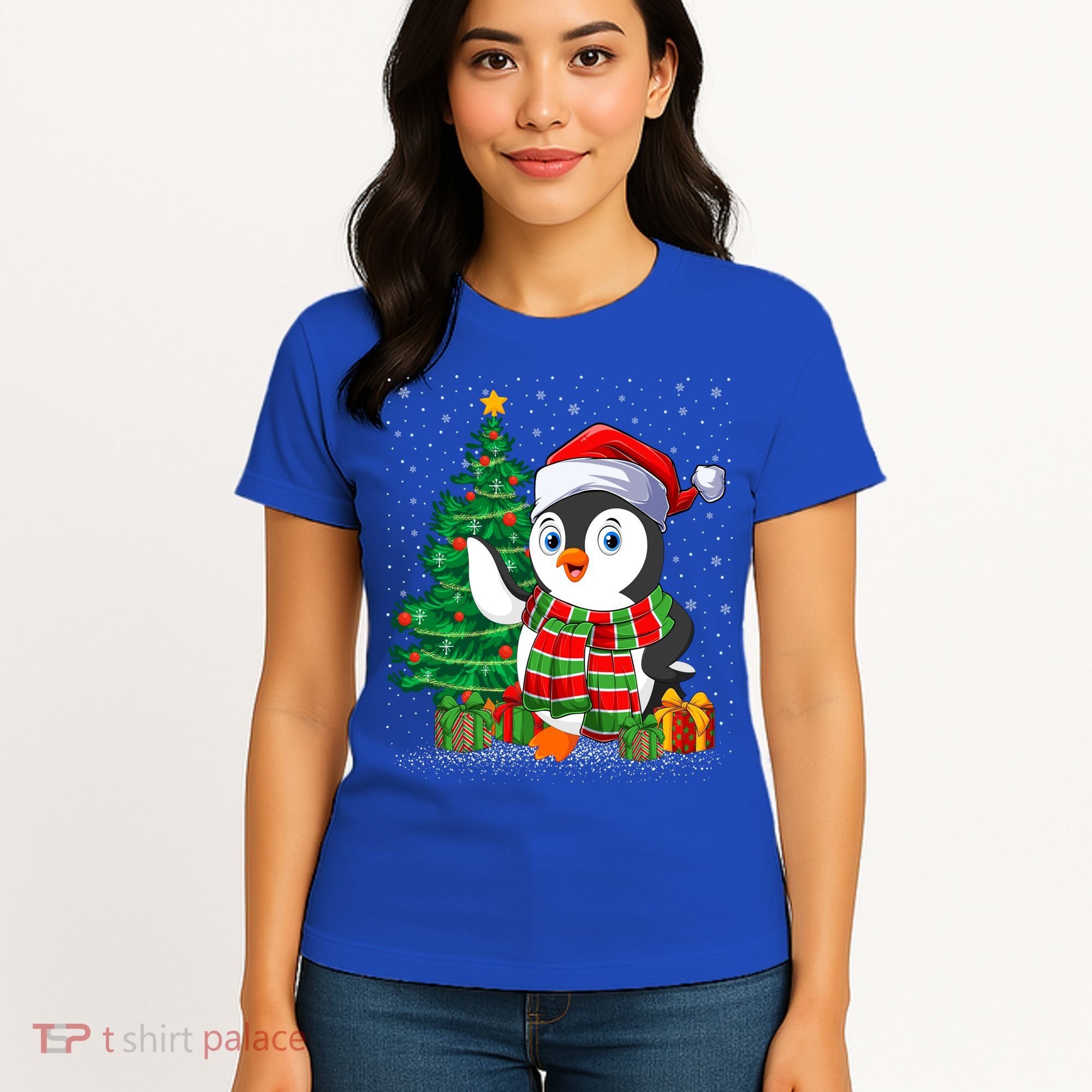 Penguin Christmas Tree Lights Santa Penguin Xmas Cute Gift Women's T-Shirt